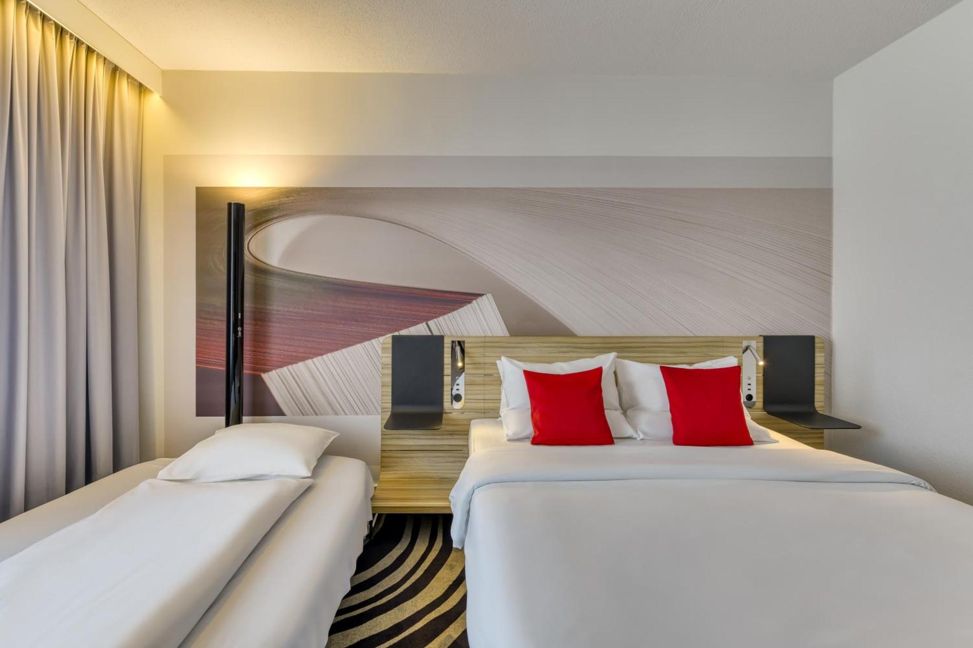 Novotel Hotel